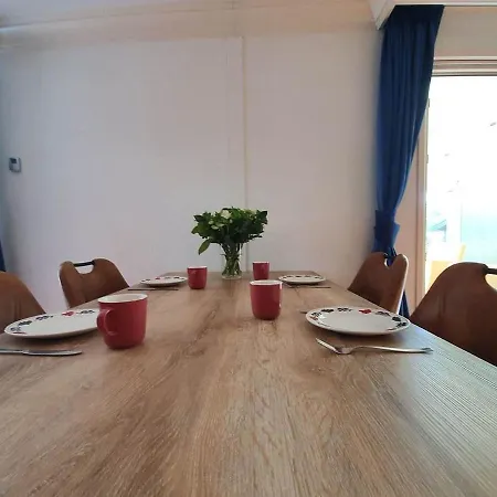 Chalet Glass Veranda In Nature *